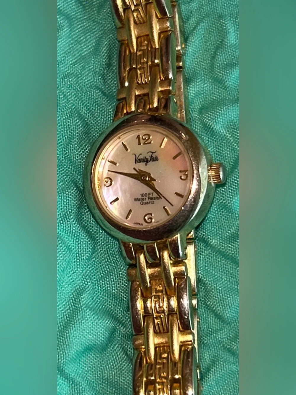 Watch Lot Vintage EUC Link Bracelet Watch in Silver and or Gold tones EUC